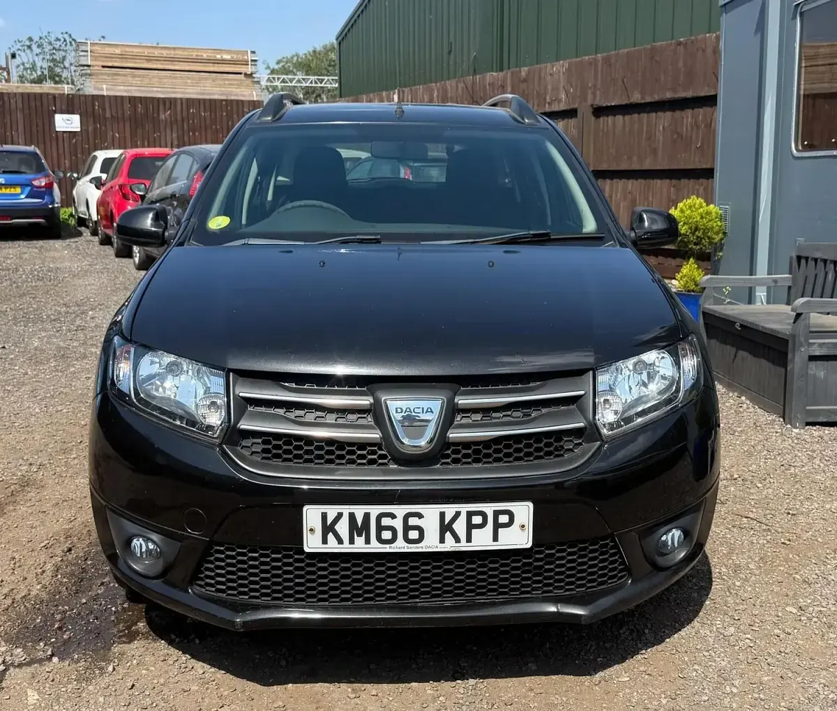 Used Dacia Logan MCV Lauréate 90 HP (66 kW) 2016 Black Estate