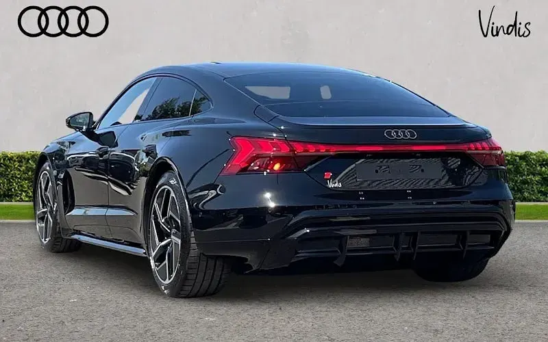New Audi e-tron GT quattro 434 kW (591 HP) 2026 Sedan