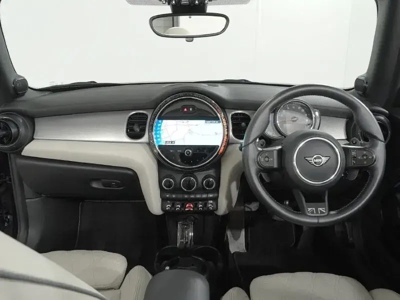 Used Mini Cooper S Cabriolet Exclusive 175 HP (128 kW) 2022 Blue/black Cabriolet