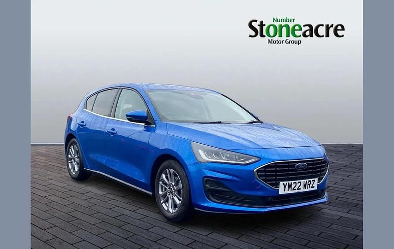 Used Ford Focus Style 125 HP (91 kW) 2022 Blue Hatchback