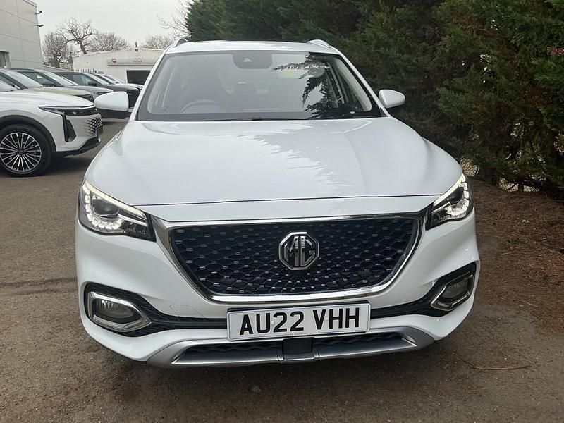 Used MG HS Exclusive 162 HP (119 kW) 2022 Arctic white SUV