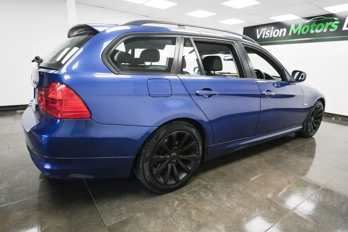 Used BMW 318 2009 Blue Estate
