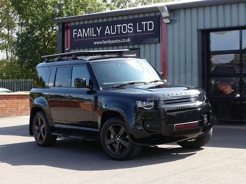 Black Used 2023 Land Rover Defender HSE Dynamic SUV | £57,995 (Good price) - Image 1/4