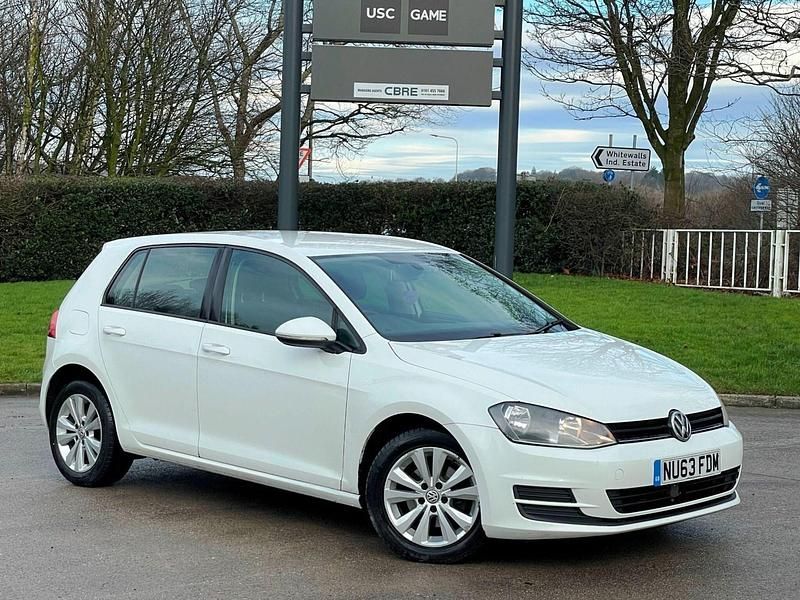 Used VW Golf VII SE 2013 White Hatchback