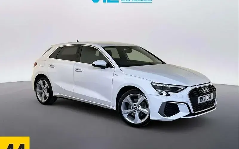 Used Audi A3 Sportback e-tron S-Line 204 HP (150 kW) 2021 Hatchback