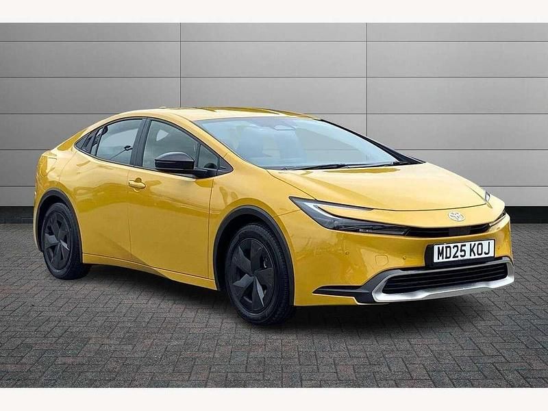 Yellow New 2025 Toyota Prius Design Hatchback | £33,991 (Super price) - Image 1/3