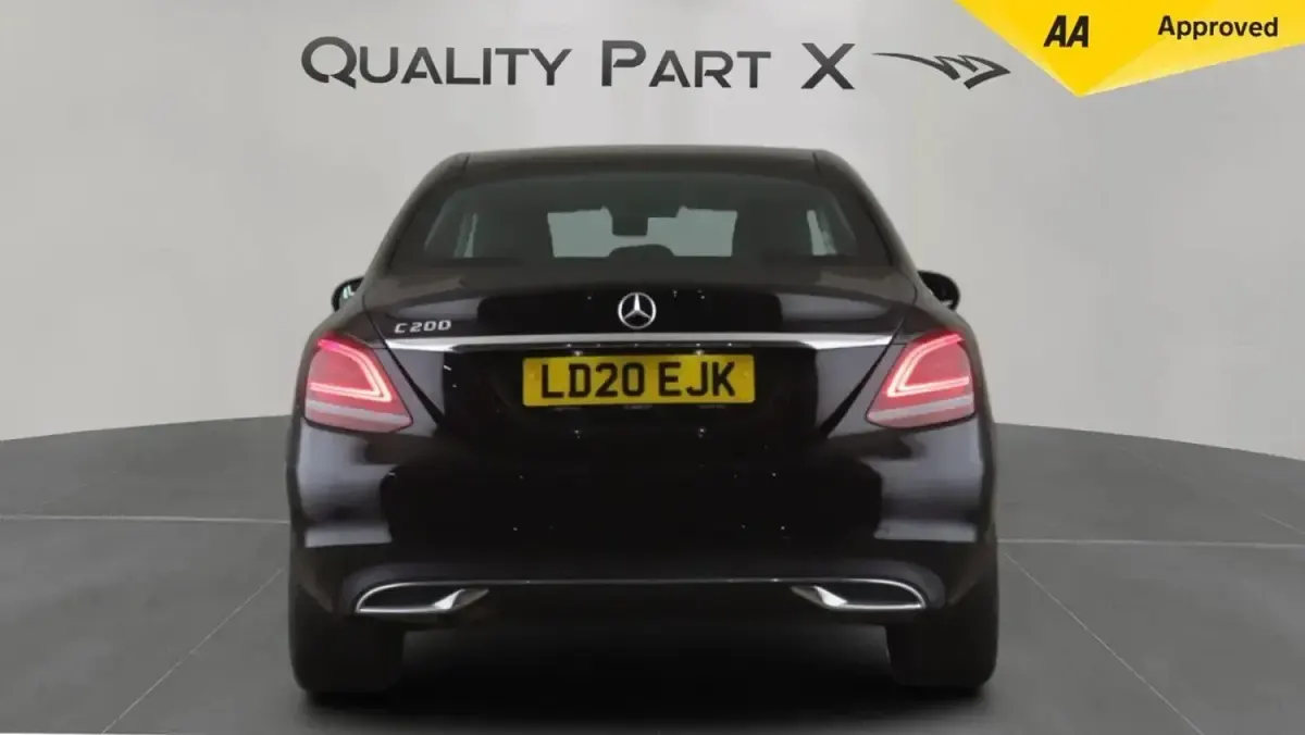Used Mercedes C200 198 HP (145 kW) 2020 Black Sedan
