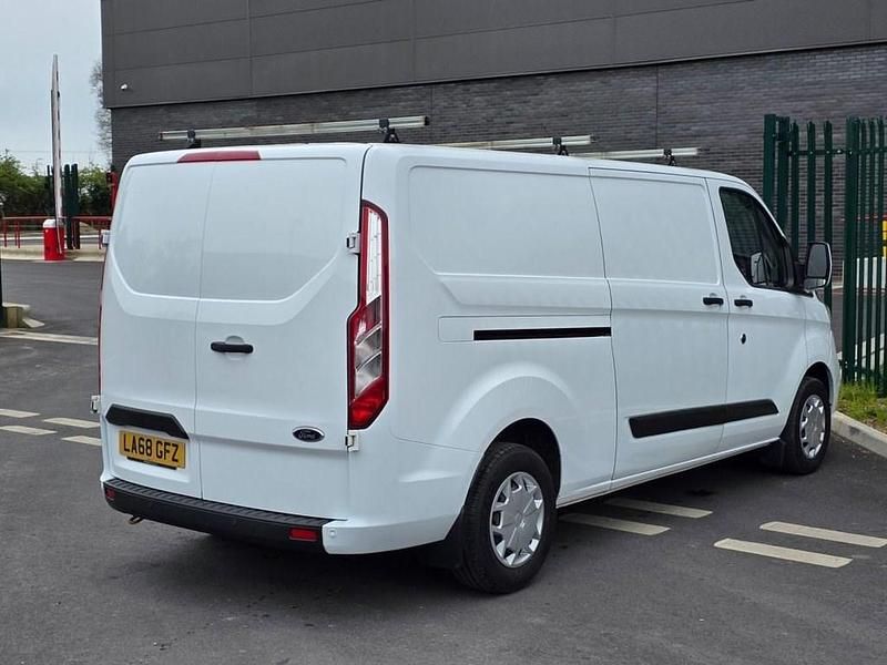 Used Ford Transit Custom Trend 105 HP (77 kW) 2019 White Van