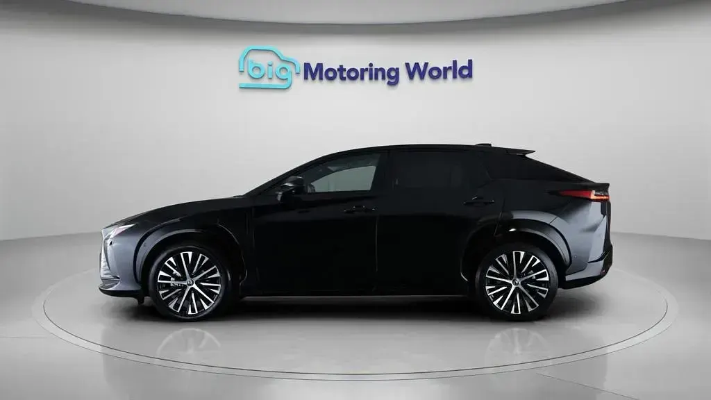 Used Lexus RZ 450e 230 kW (313 HP) 2024 Black SUV