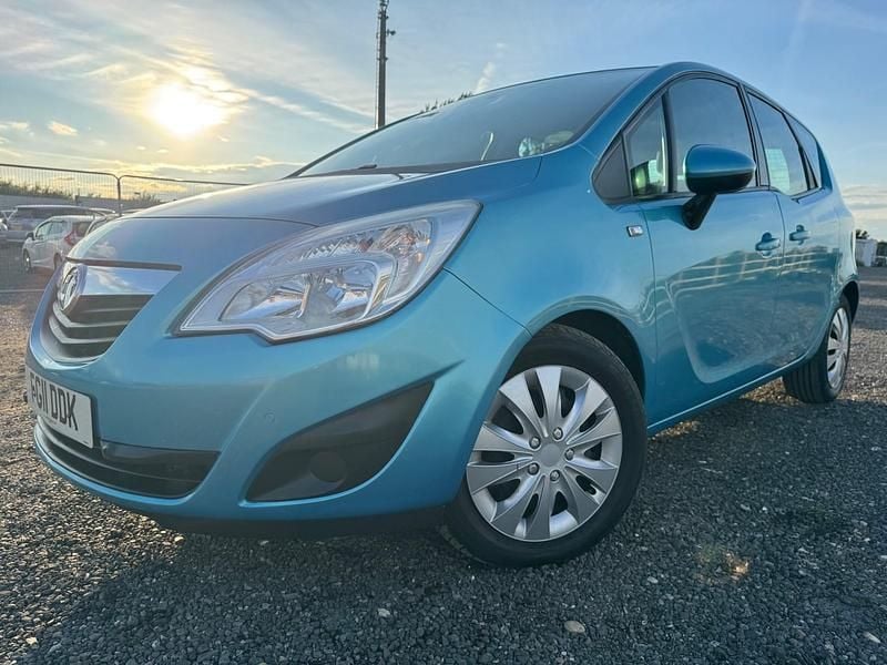 Used Vauxhall Meriva 100 HP (73 kW) 2011 Blue MPV