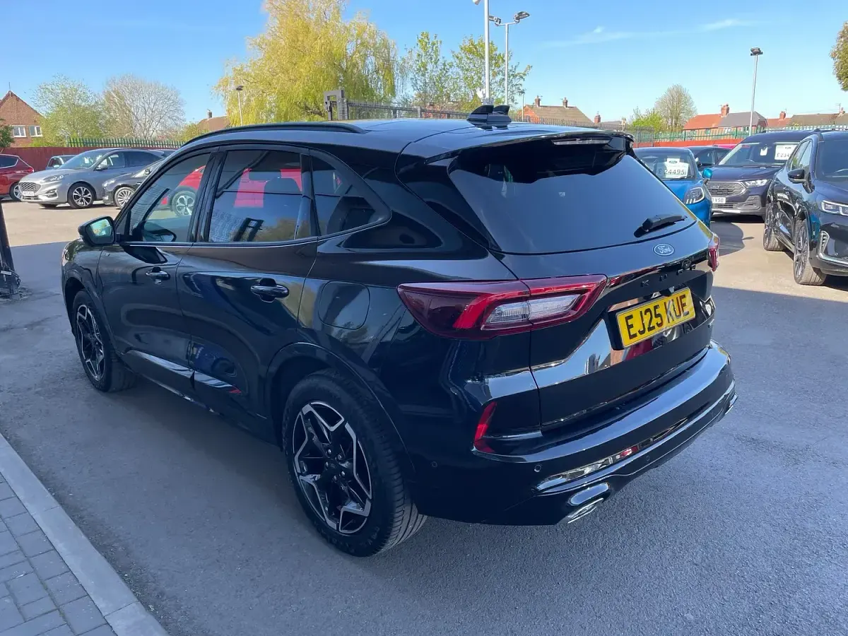 Used Ford Kuga ST-Line X 183 HP (134 kW) 2025 Black SUV