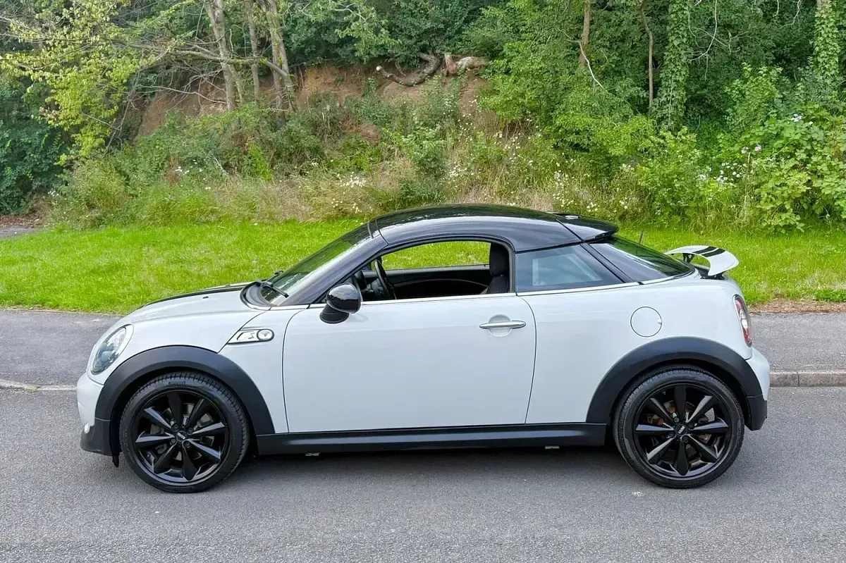Used Mini Cooper S Coupé 2015 Silver Coupe