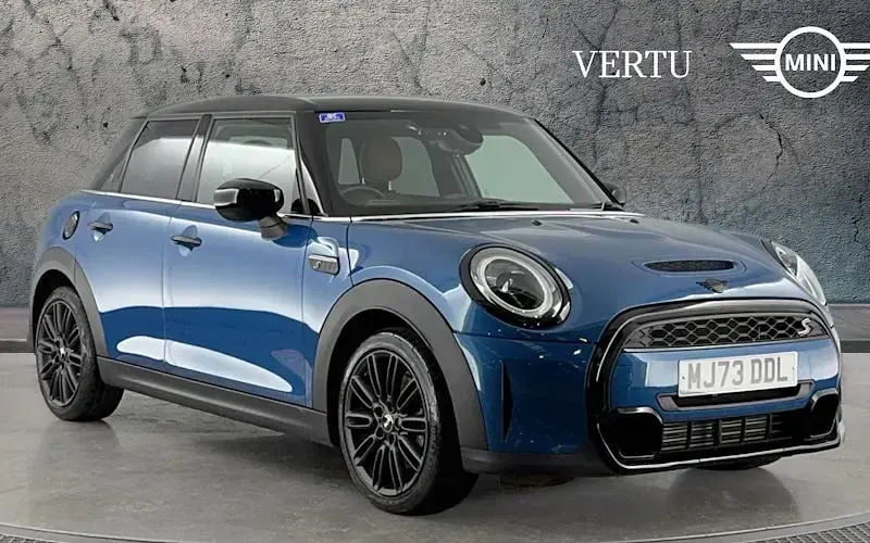 Used Mini Cooper S Exclusive 178 HP (130 kW) 2022 Hatchback