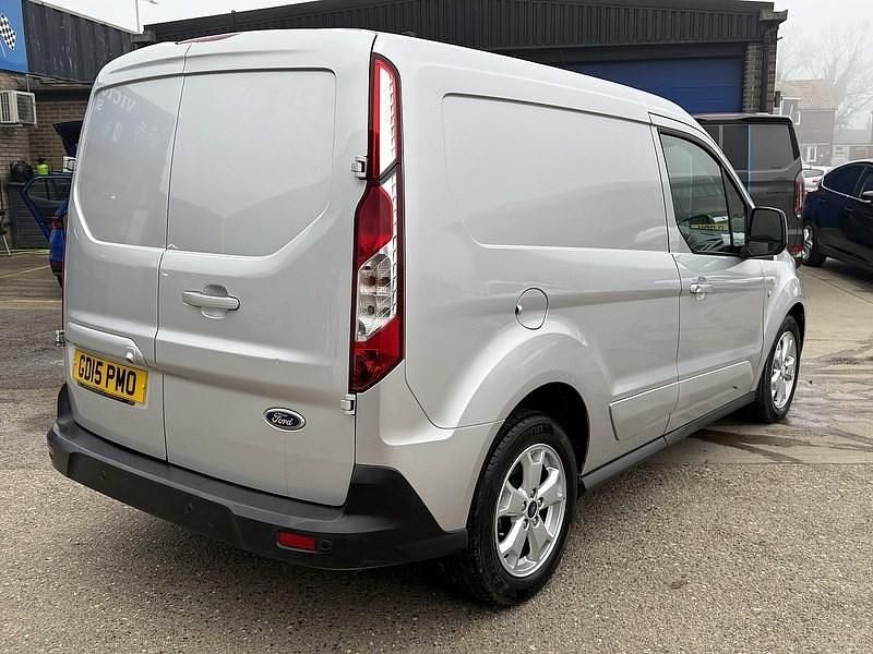 Used Ford Transit Connect Limited 115 HP (84 kW) 2015 Silver MPV