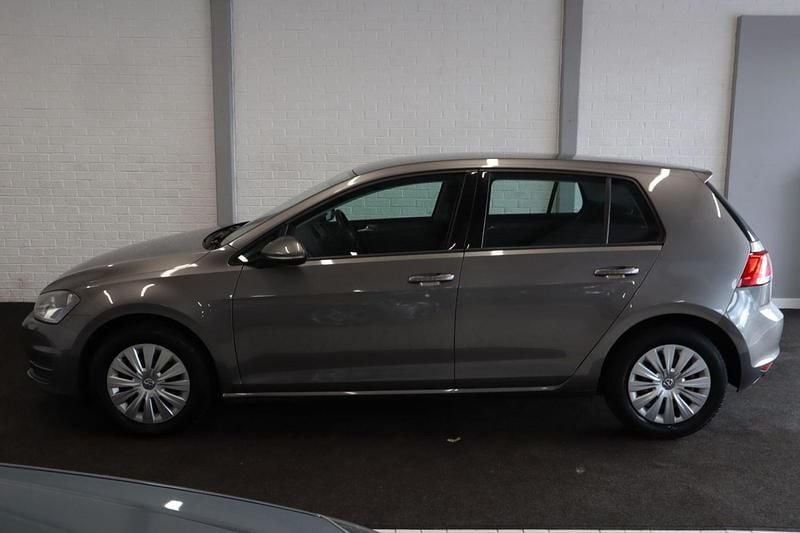 Used VW Golf VII S 122 HP (89 kW) 2013 Grey Hatchback