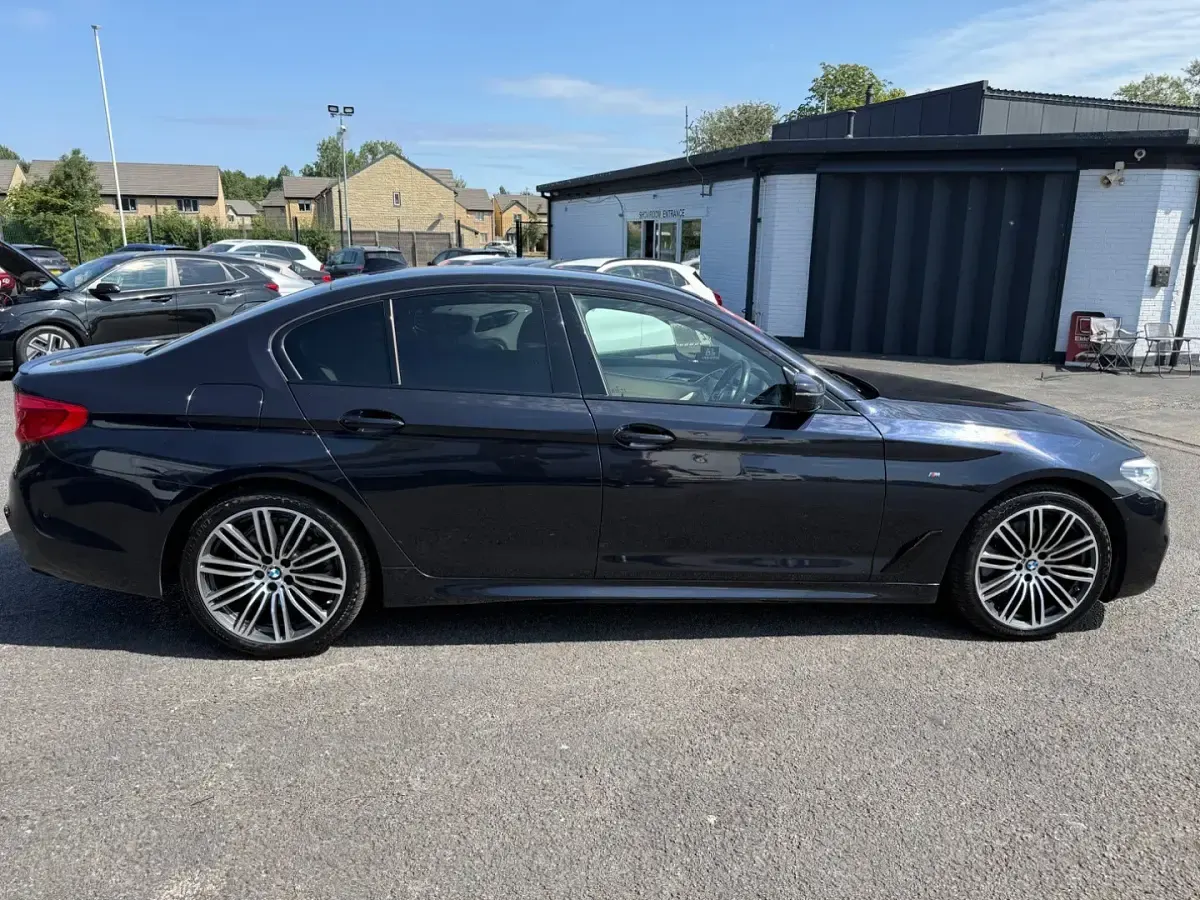 Used BMW 520 M Sport 190 HP (139 kW) 2020 Black Sedan