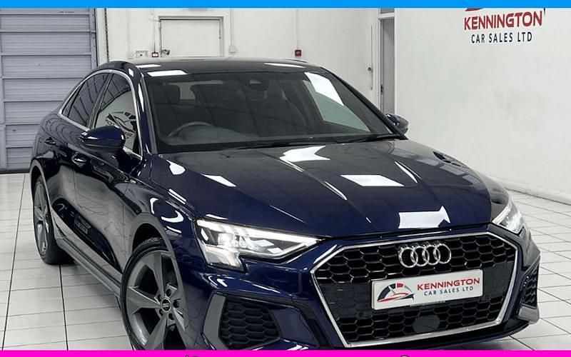 Używany Audi A3 S-Line 150 KM (110 kW) 2024 Sedan/Limuzyna