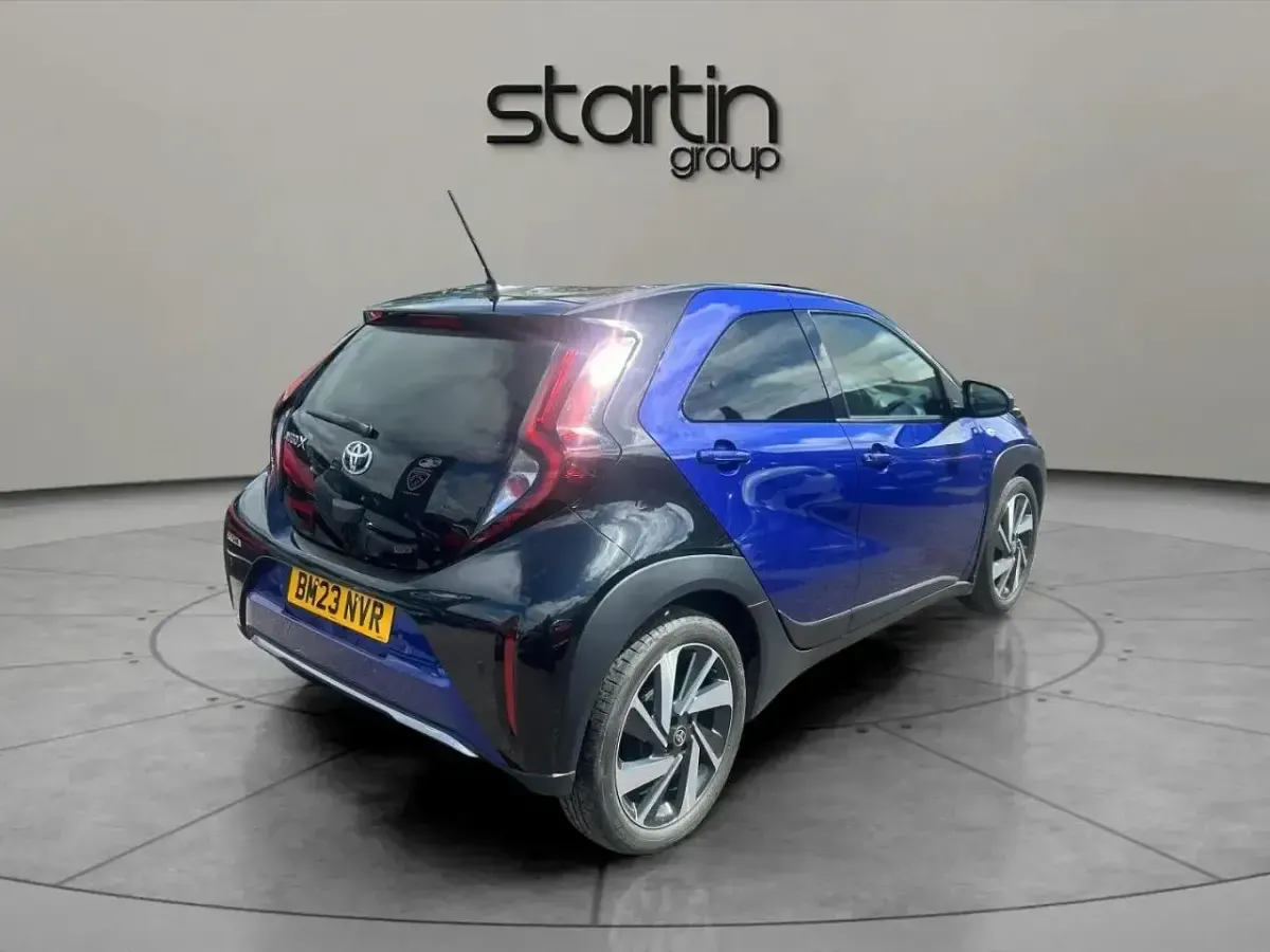 Gebraucht Toyota Aygo 71 PS (52 kW) 2023 Blau