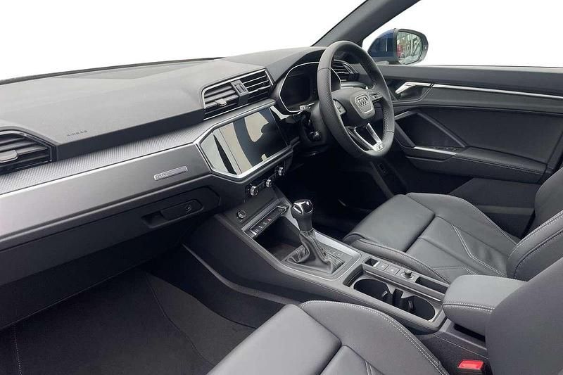 Used Audi Q3 S-Line 148 HP (108 kW) 2025 Blue SUV