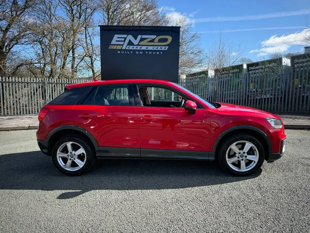 Used Audi Q2 Sport 150 HP (110 kW) 2017 Red SUV
