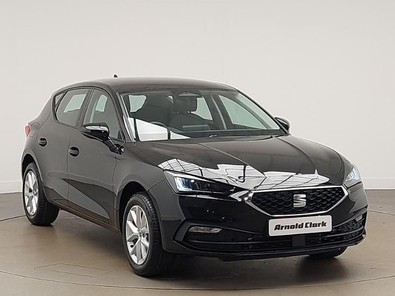 New Seat Leon SE 115 HP (84 kW) 2025 Black Hatchback