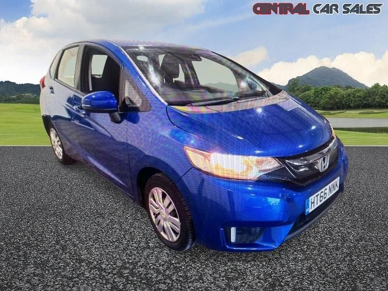 Begagnad Honda Jazz S 102 HK (75 kW) 2017 Blå Halvkombi