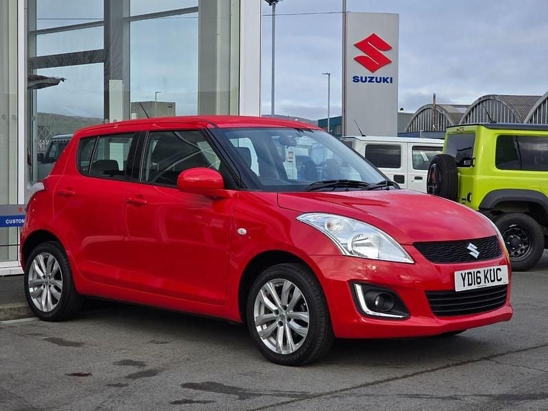 Used Suzuki Swift SZ3 2016 Red Hatchback