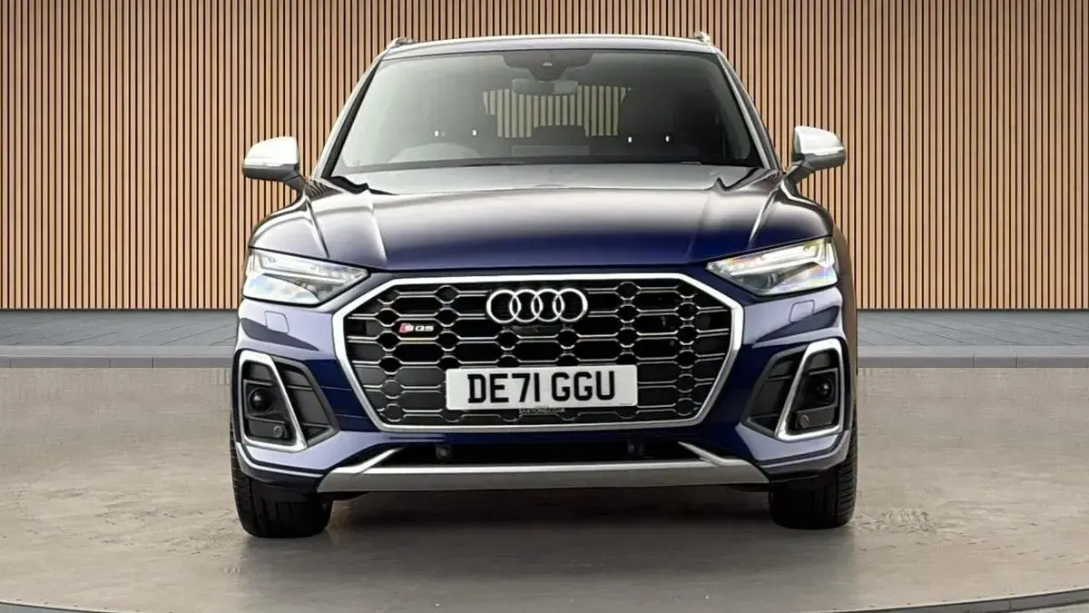 Used Audi SQ5 Comfort 341 HP (250 kW) 2021 Navarra blue metallic/navarra blue metallic SUV