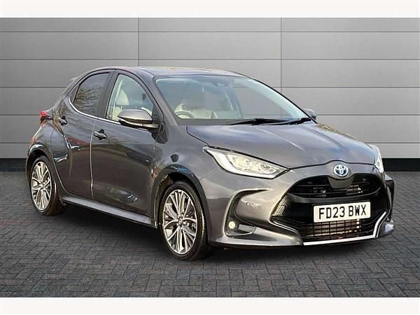 Used 2023 Toyota Yaris Hatchback | £19,750 (Fair price) - Image 1/4
