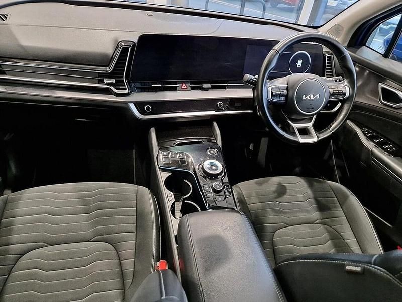 Używany Kia Sportage 134 KM (98 kW) 2022 Niebieski SUV