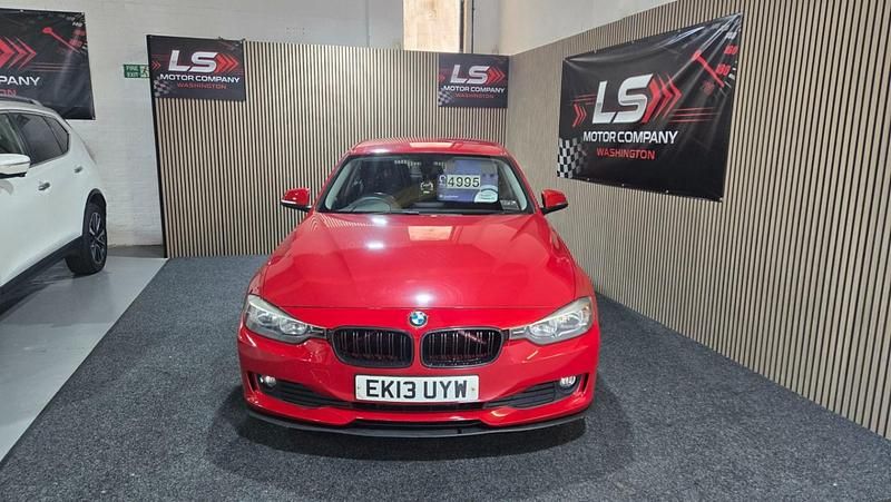 Used BMW 320 Efficient Dynamics 2013 Red Sedan