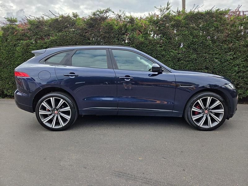 Blue Used 2016 Jaguar F-Pace S SUV | £12,995 (Fair price) - Image 1/4