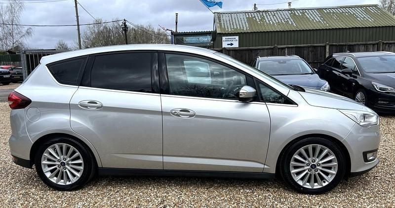Begagnad Ford C-MAX Titanium 125 HK (91 kW) 2018 Silver Minibuss
