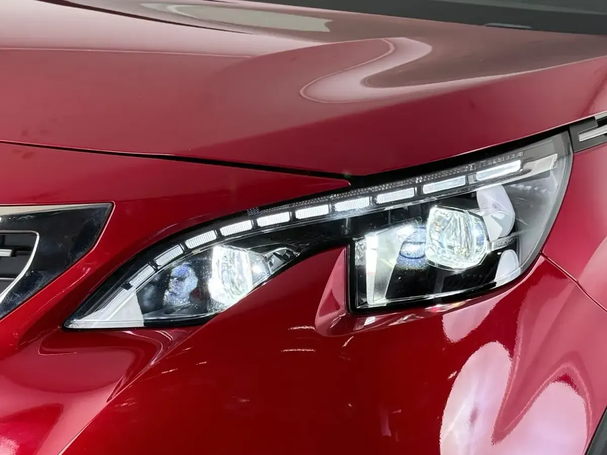 Used Peugeot 3008 GT-line 131 HP (96 kW) 2019 Red SUV
