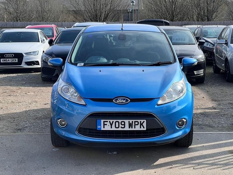 Used Ford Fiesta Titanium 96 HP (70 kW) 2009 Blue Hatchback