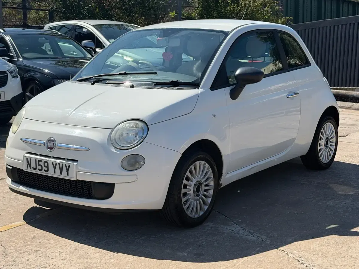 Used Fiat 500 Pop 69 HP (50 kW) 2009 White Cabriolet