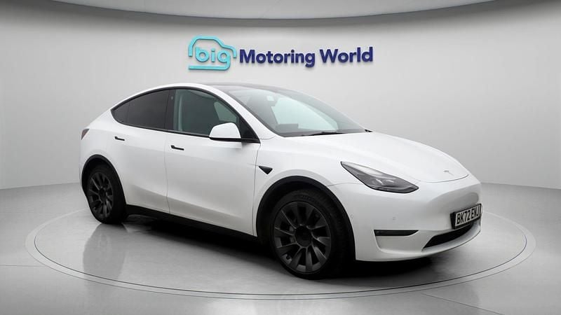 Used 2022 Tesla Model Y SUV | £21,500 (Fair price) - Image 1/4