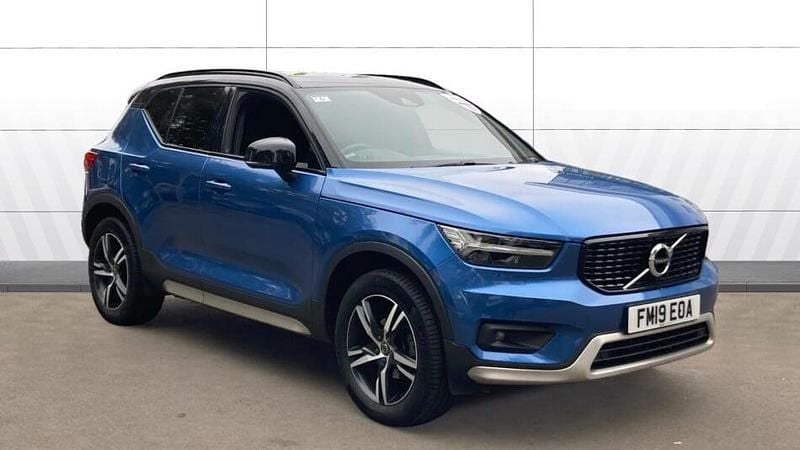 Blue Used 2019 Volvo XC40 R-Design SUV | £17,003 (Good price) - Image 1/3