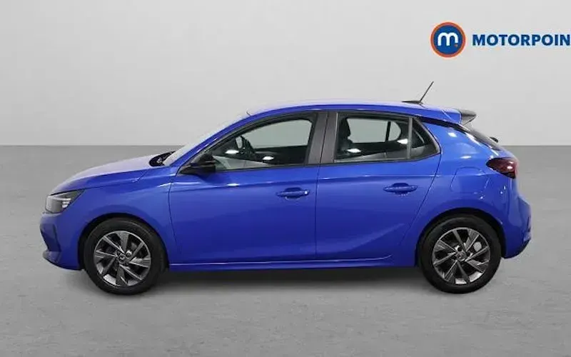 Usado Vauxhall Corsa Design Edition 75 HP (55 kW) 2024 Citadino