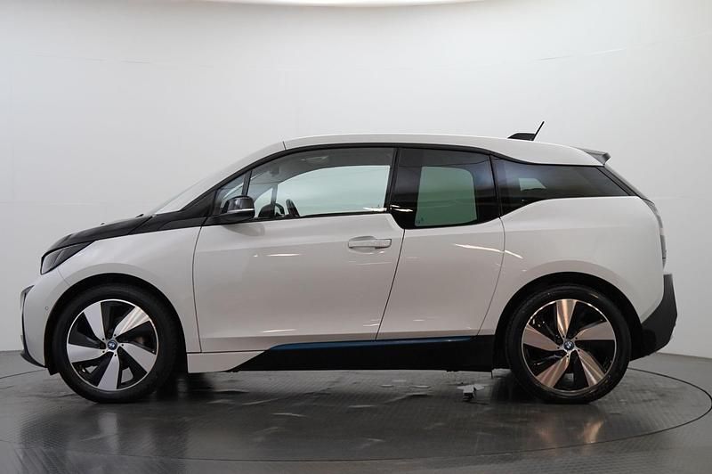 Used BMW i3 Comfort Edition 168 HP (123 kW) 2015 White Hatchback