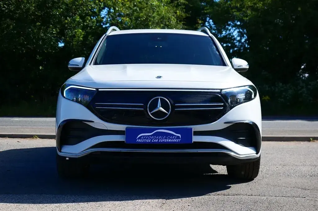 Used Mercedes EQB300 AMG line 167 kW (228 HP) 2022 White SUV