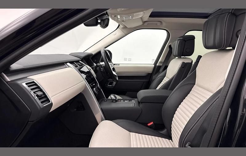 Used Land Rover Discovery 5 HSE Dynamic 344 HP (253 kW) 2024 Black SUV