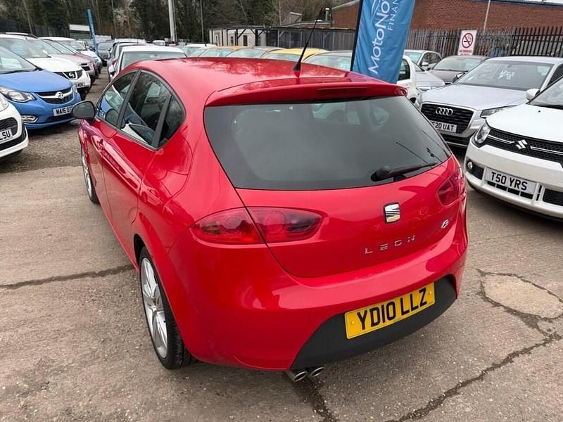 Used Seat Leon FR 170 HP (125 kW) 2010 Red Hatchback