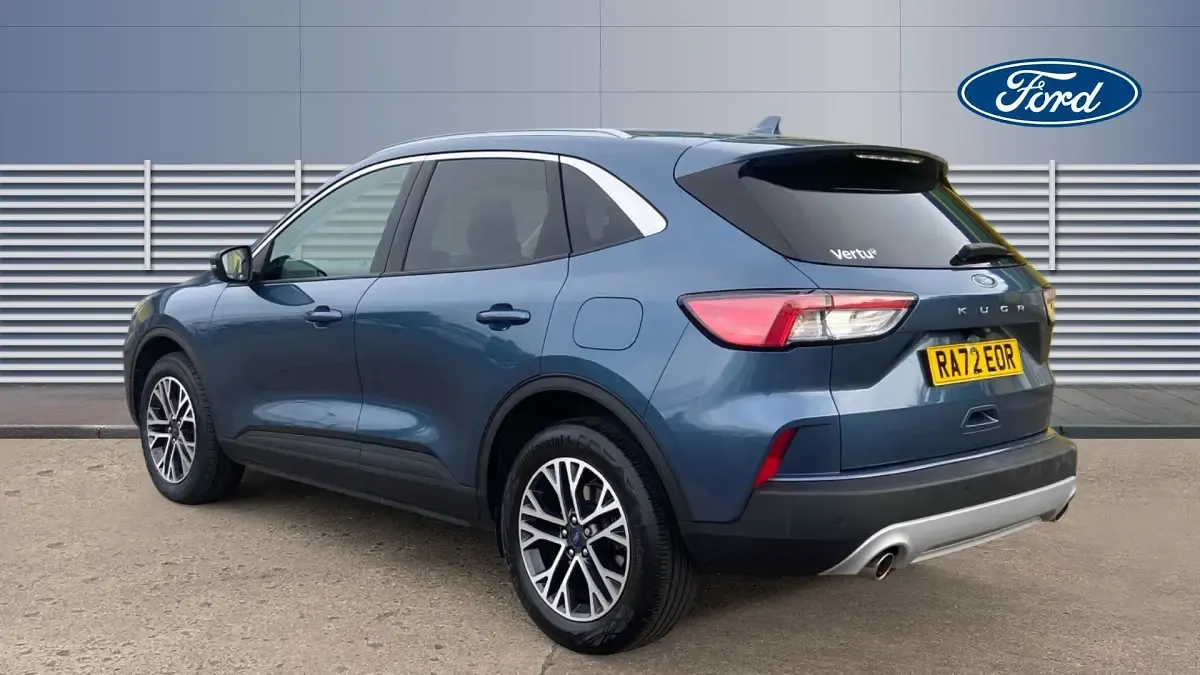 Used Ford Kuga Titanium 150 HP (110 kW) 2023 Blue SUV