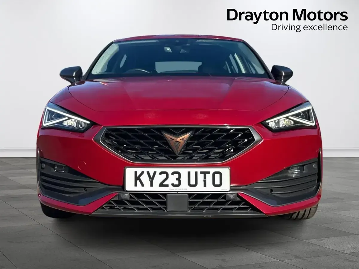 Used Cupra Leon 150 HP (110 kW) 2023 Red Hatchback