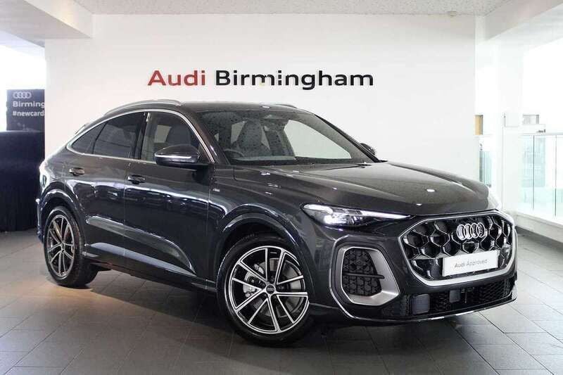 Volcano grey New 2025 Audi Q5 Sportback Comfort SUV | £62,000 - Image 1/4