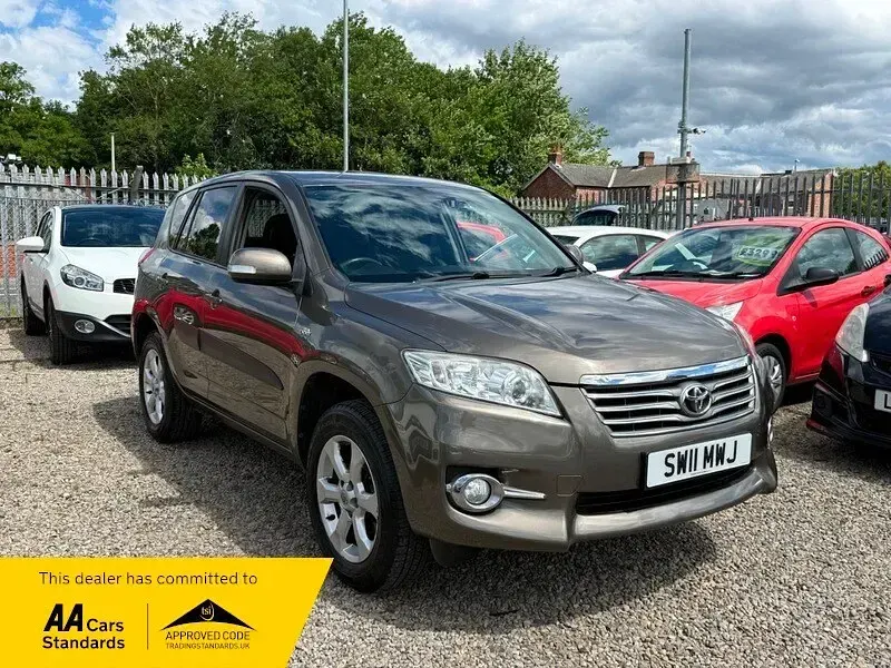 Used Toyota RAV4 150 HP (110 kW) 2011 Beige SUV