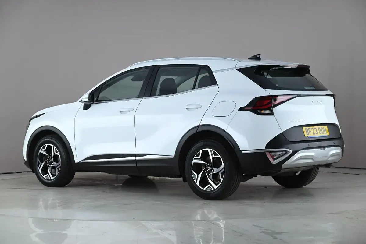 Used Kia Sportage 150 HP (110 kW) 2023 White SUV