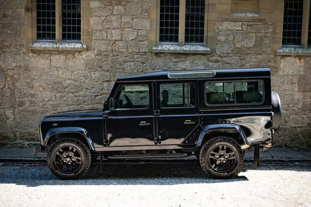 Used Land Rover Defender 2004 Black Estate