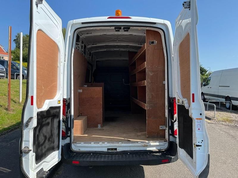 Used Ford Transit S 130 HP (95 kW) 2022 White Van